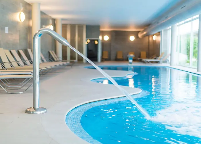 Eix Platja Daurada & 4* 캔 피카폴트