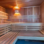 Apart-hotel Eix Platja Daurada & 4*
