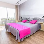 Apart-hotel Eix Platja Daurada &