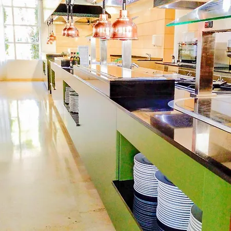 Eix Platja Daurada & 4* 坎皮卡福特