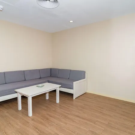 Aparthotel Eix Platja Daurada & 4*