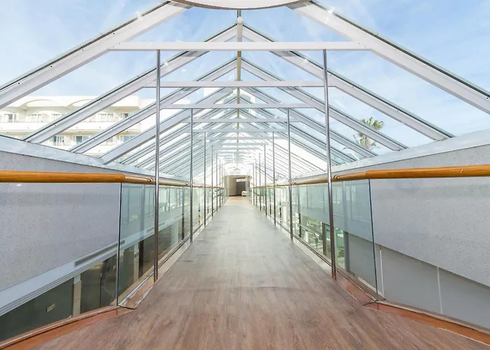 Eix Platja Daurada & Aparthotel