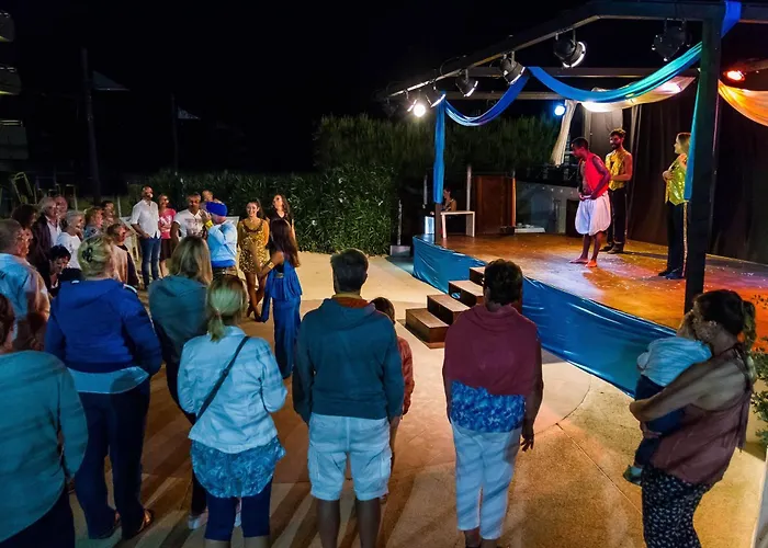 מלון דירות Eix Platja Daurada &