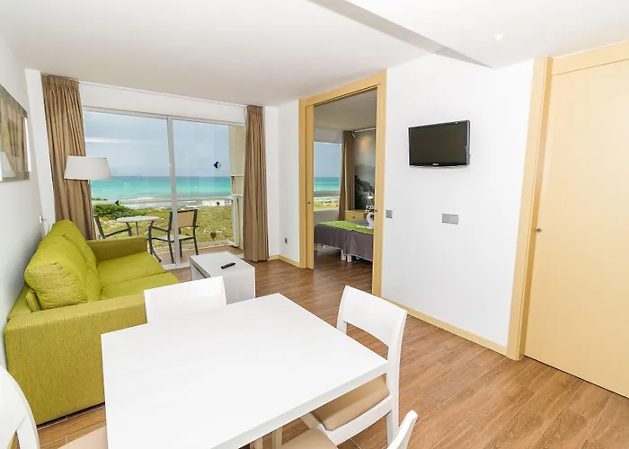 Eix Platja Daurada & קאן פיקפורט