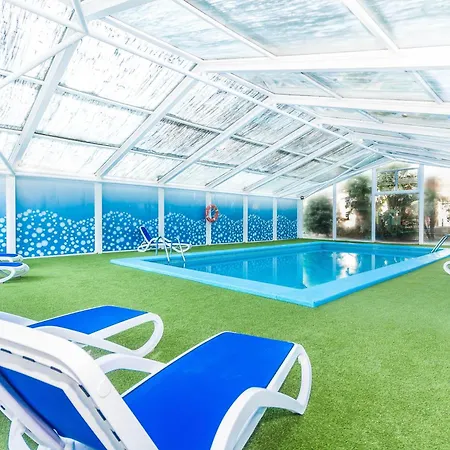 Apartmanhotel Eix Platja Daurada & 4*