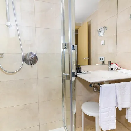 Eix Platja Daurada & 4*